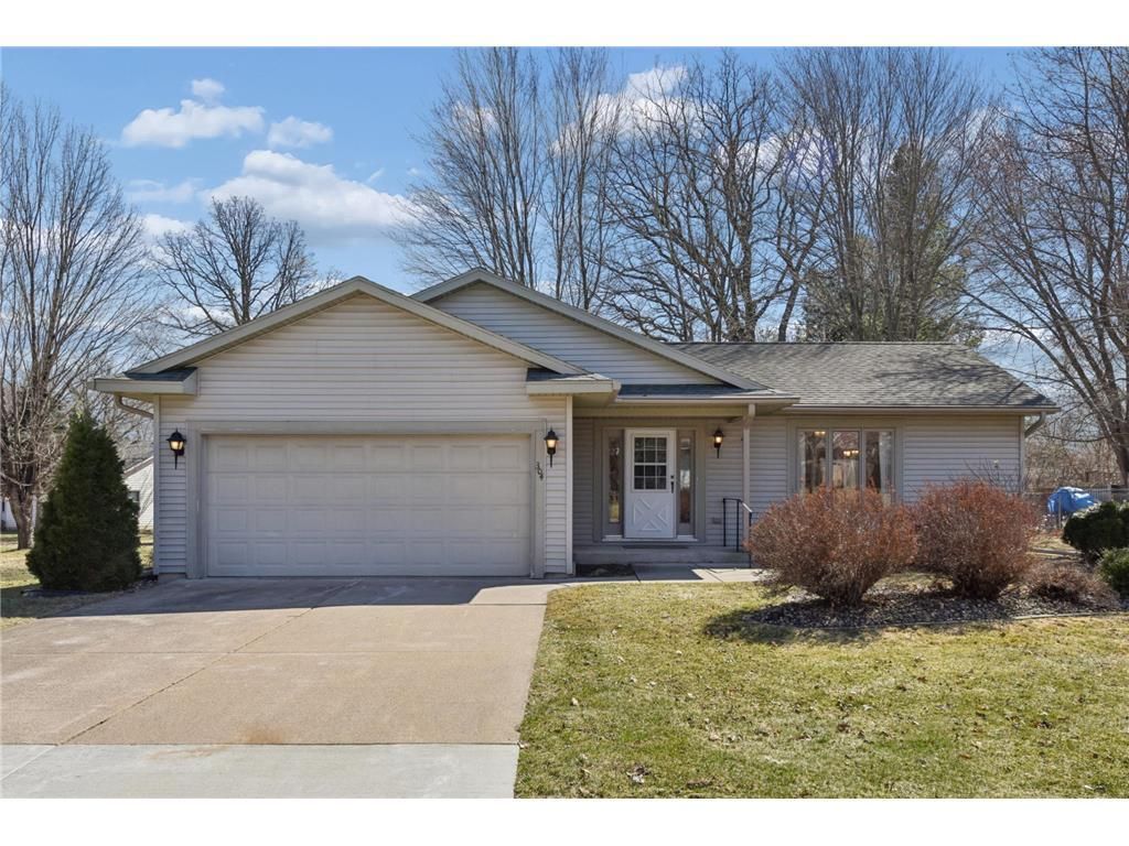 Photo of 304 Spruce DRIVE, Woodville, WI 54028 (MLS # 7048803)
