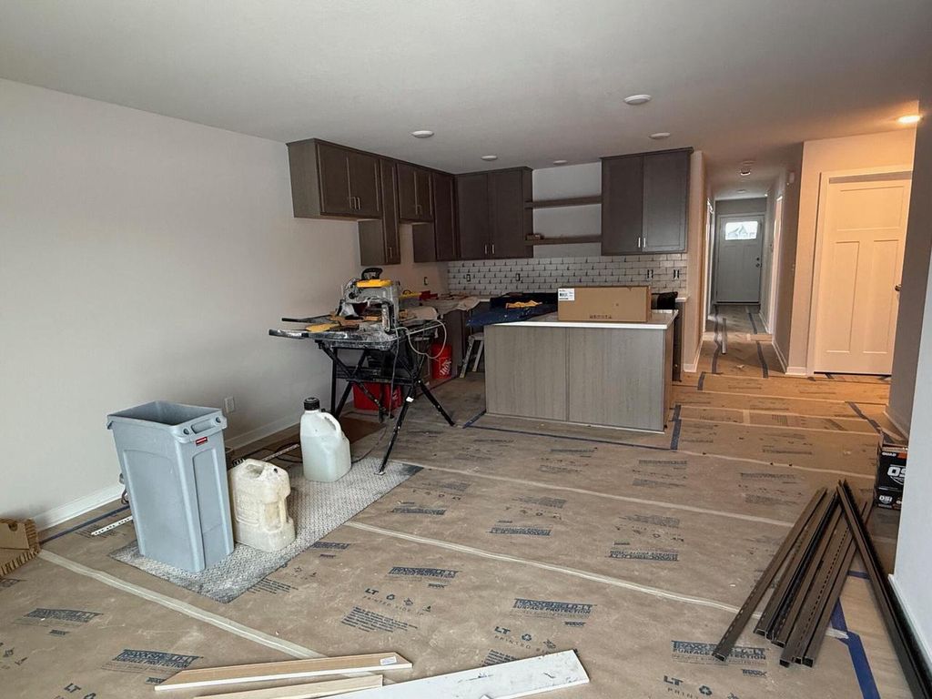 Photo of N162W21870 Poppy ROAD, Jackson, WI 53037 (MLS # 1939965)