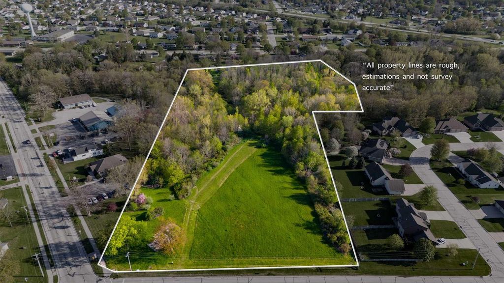 Photo of 2756 Continental DRIVE, Green Bay, WI 54311 (MLS # 50327711)