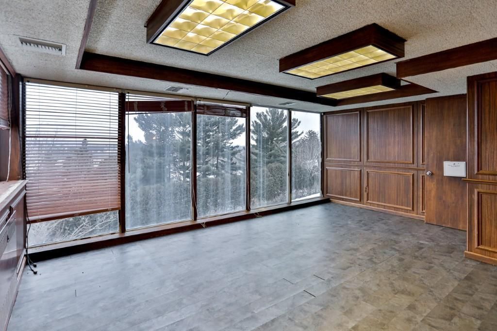 Photo of 2801 N 7th STREET #Suite 505, Wausau, WI 54403 (MLS # 22600602)