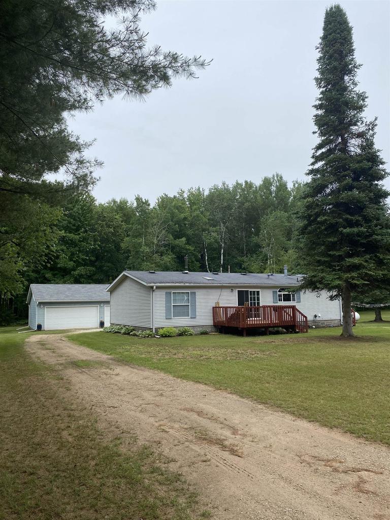 Photo of 12710 County Road Vv, Gillett, WI 54124 (MLS # 50328034)
