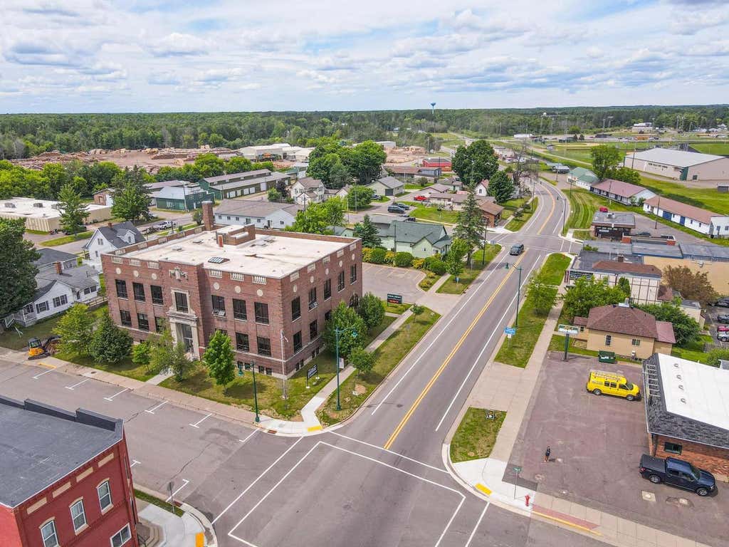 Photo of 114 S 4th Avenue South AVE, Park Falls, WI 54552 (MLS # 22603046)