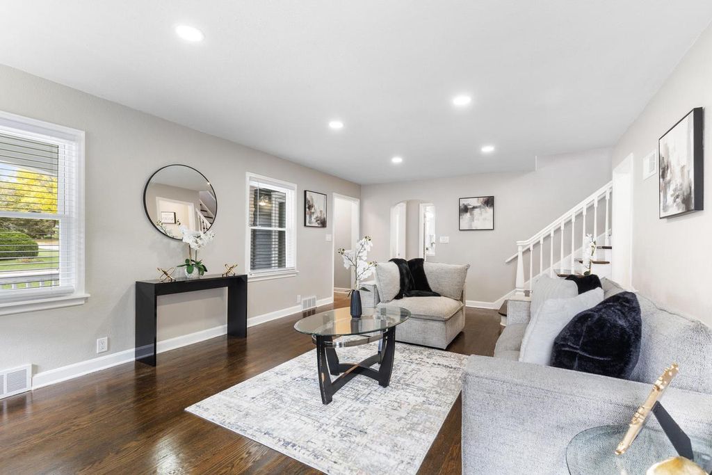 Photo of 4578 N 103rd STREET, Wauwatosa, WI 53225 (MLS # 1939943)