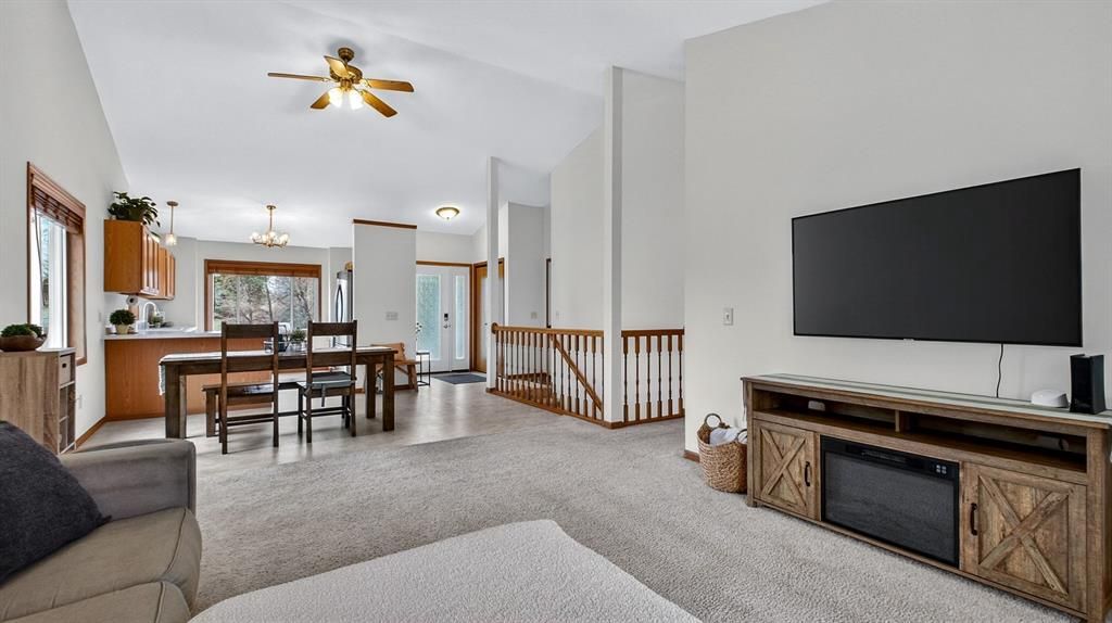 Photo of 305 Arbor Hills CIRCLE, Eau Claire, WI 54703 (MLS # 1599496)