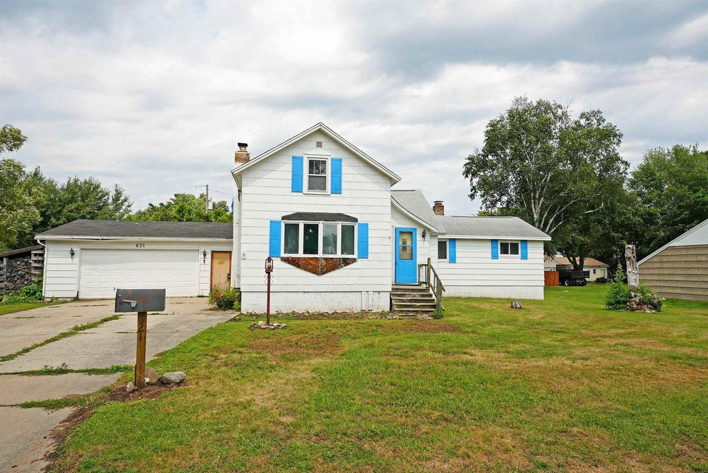 Photo of 621 Congress STREET, Oconto, WI 54153 (MLS # 50329911)