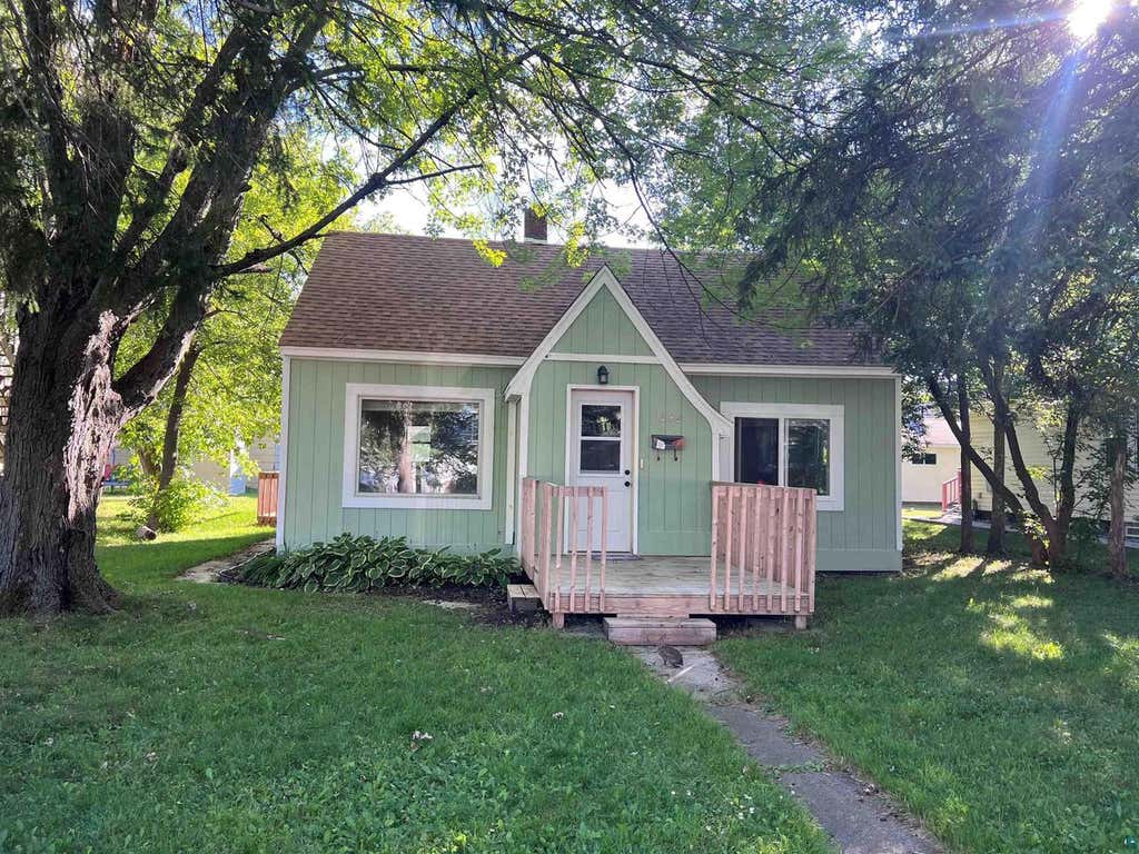 Photo of 1522 E 6th STREET, Superior, WI 54880 (MLS # 6127317)