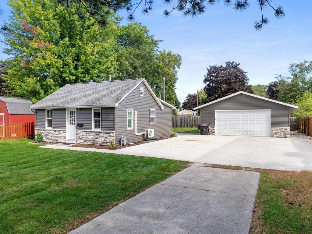 Photo of 3917 Tannery ROAD, Two Rivers, WI 54241 (MLS # 1982382)