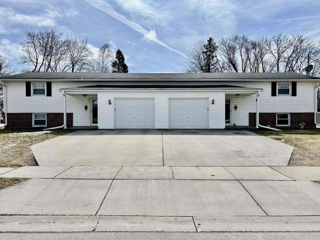 Photo of 703 Helena STREET, De Pere, WI 54115 (MLS # 50323042)