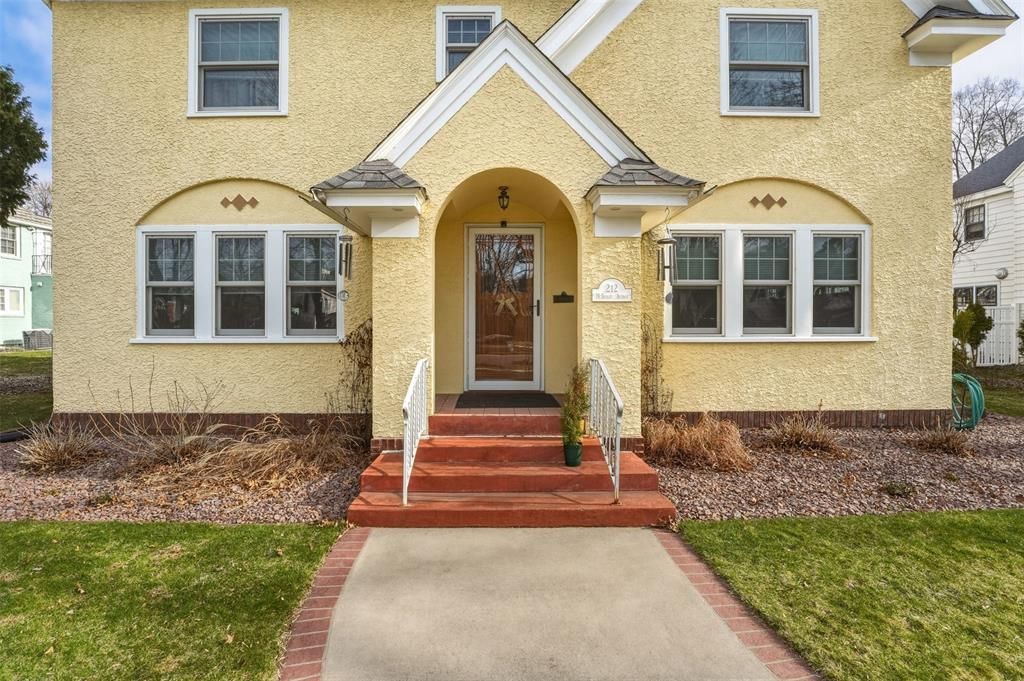 Photo of 212 Mckinley AVENUE, Eau Claire, WI 54701 (MLS # 1600092)