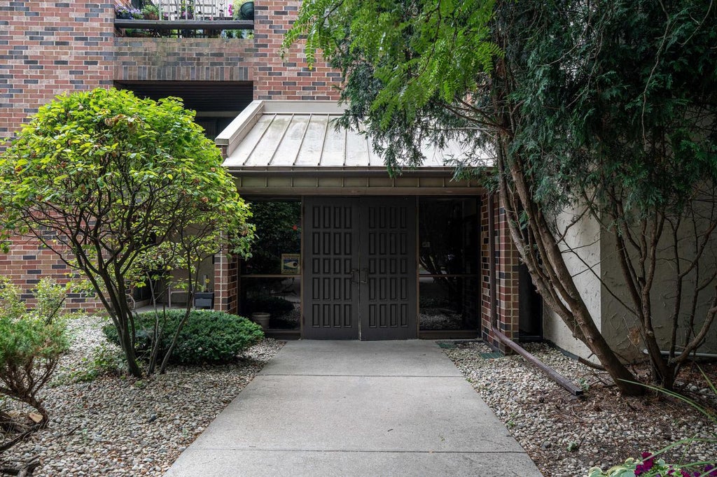 Photo of 2350 W Good Hope ROAD #254, Glendale, WI 53209 (MLS # 1973451)