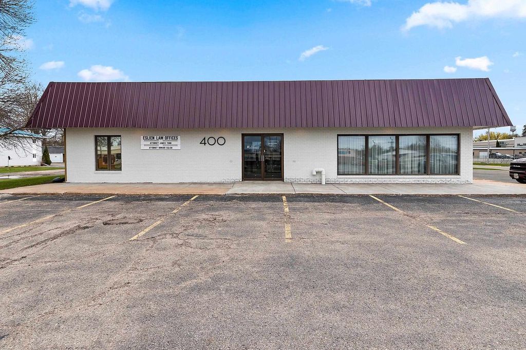 Photo of 400 E Highland DRIVE #3, Oconto Falls, WI 54154 (MLS # 50325596)