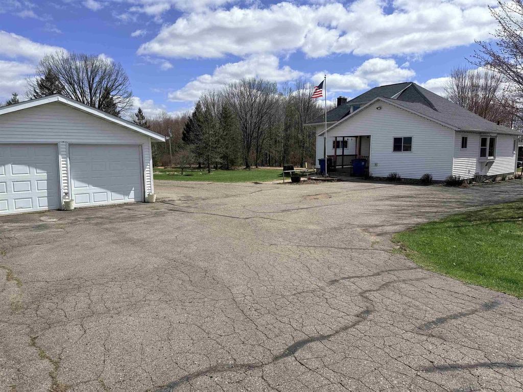 Photo of 159810 Little Cain ROAD, Wausau, WI 54403 (MLS # 22601538)
