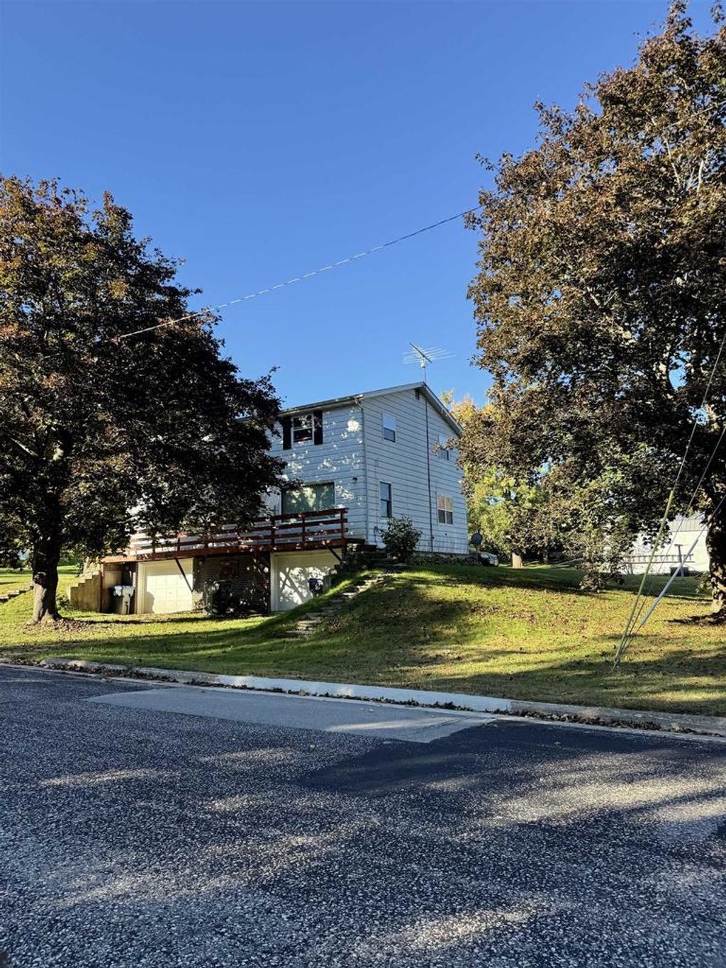 Photo of 711 S Mary STREET, Weyauwega, WI 54983 (MLS # 50316716)