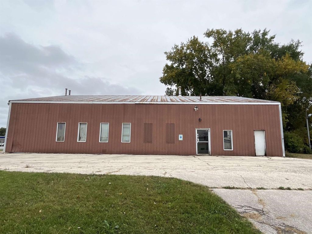 Photo of 1100 Weise STREET, Green Bay, WI 54302 (MLS # 50316237)