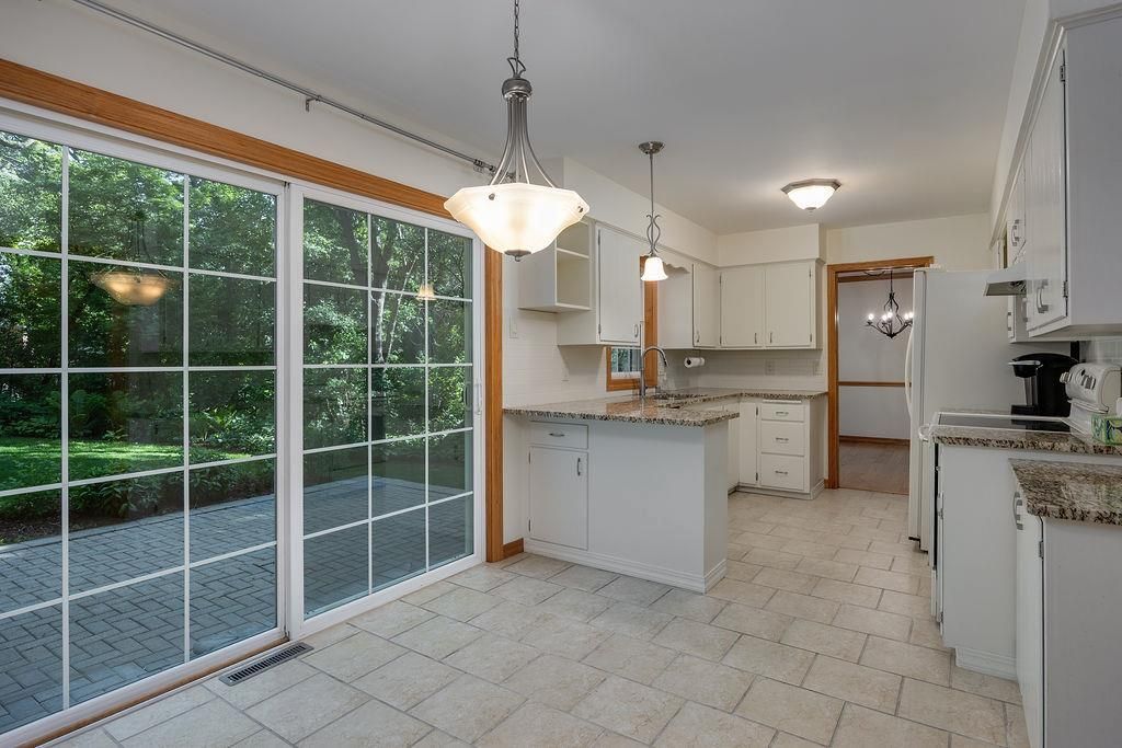Photo of 927 Camp Fire DRIVE, Sun Prairie, WI 53590 (MLS # 2024721)