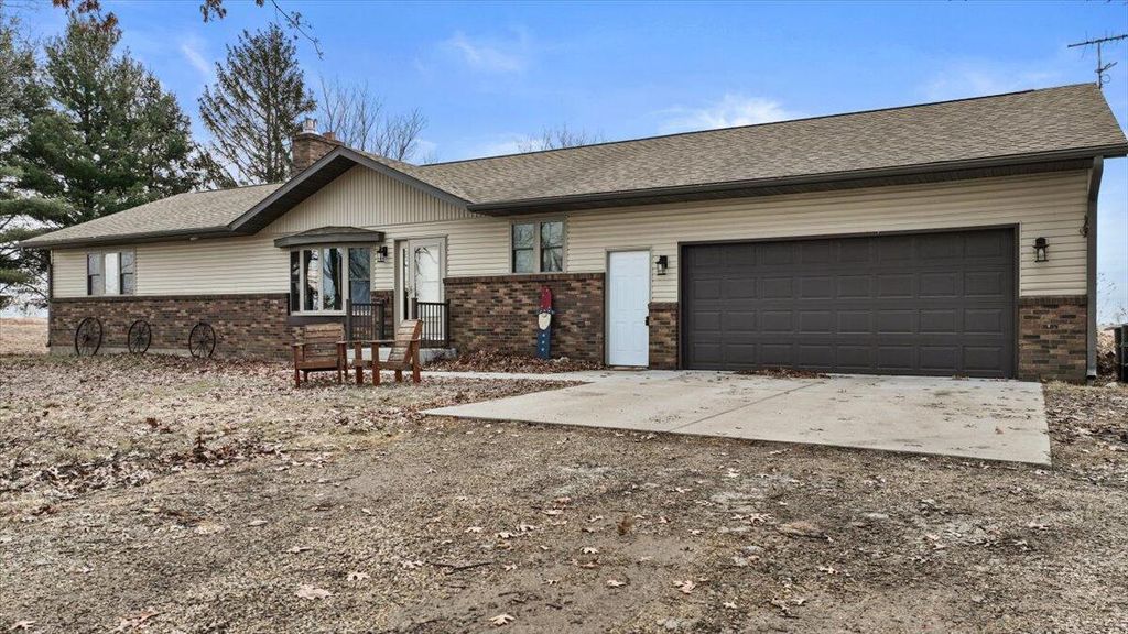 Photo of W997 Hammes Rd, Bangor, WI 54614 (MLS # 1952022)
