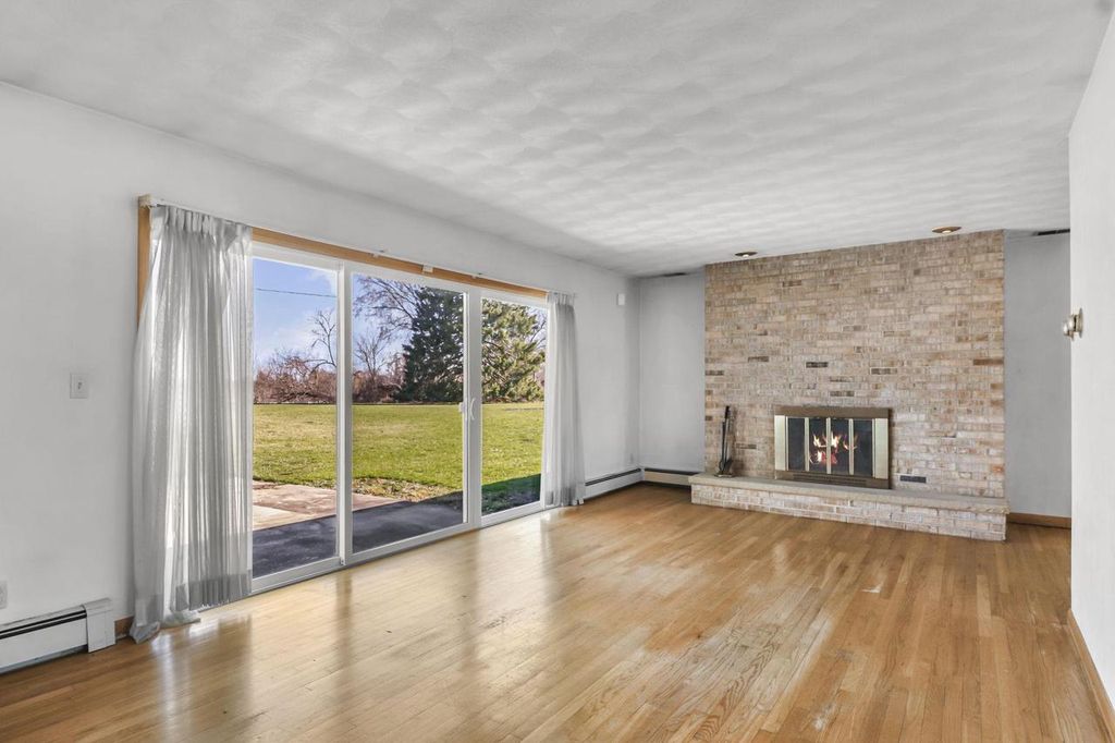 Photo of 2508 Rockport ROAD, Janesville, WI 53548 (MLS # 2020320)