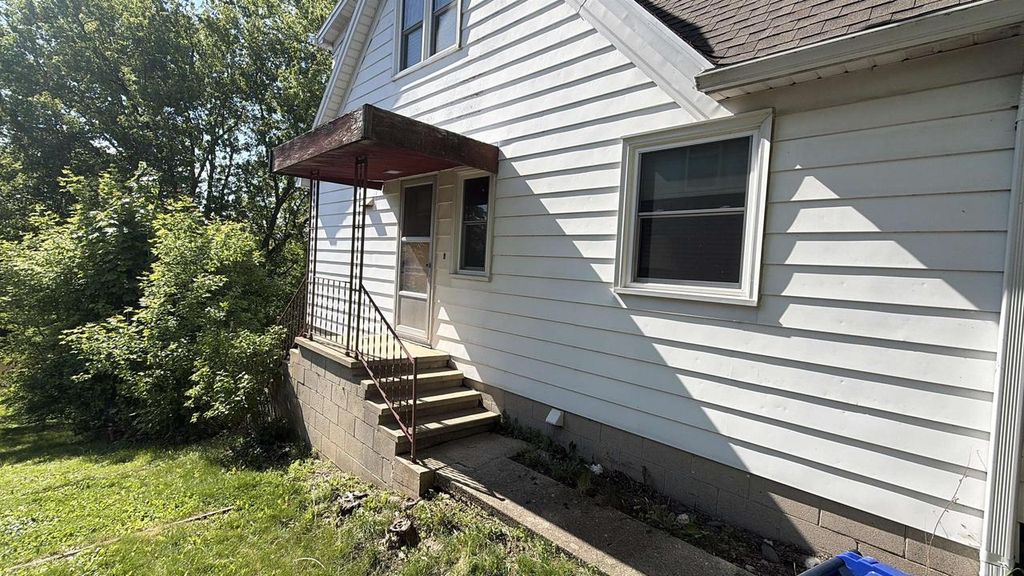 Photo of 210 S Hubbard STREET, Horicon, WI 53032 (MLS # 2026909)