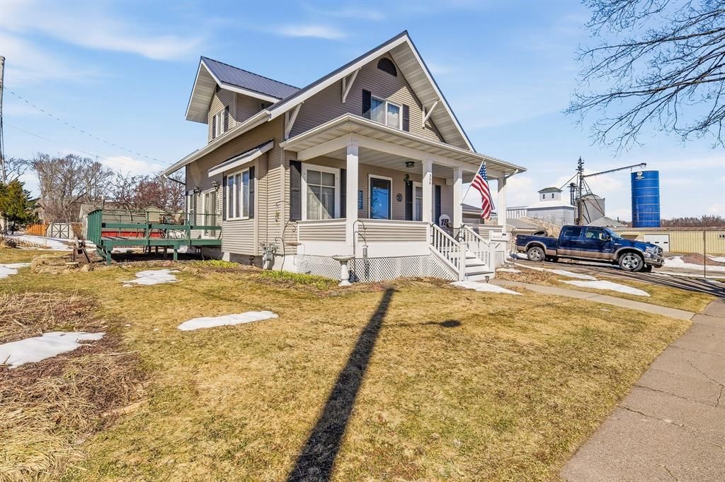 Photo of 506 Clay Street STREET, Neillsville, WI 54456 (MLS # 1599340)