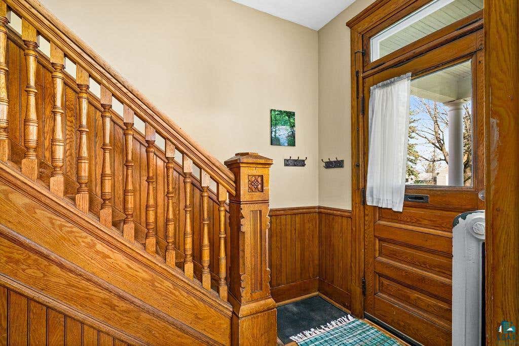 Photo of 1211 Weeks AVENUE, Superior, WI 54880 (MLS # 6125345)