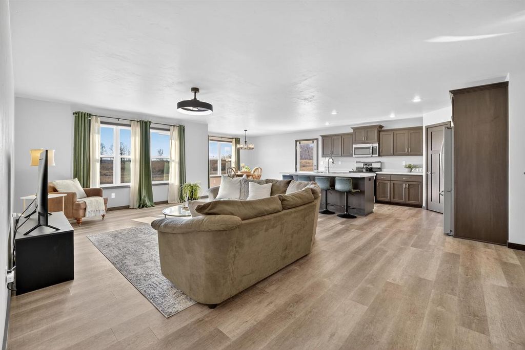 Photo of 4629 Richard LANE, Green Bay, WI 54313 (MLS # 50318347)