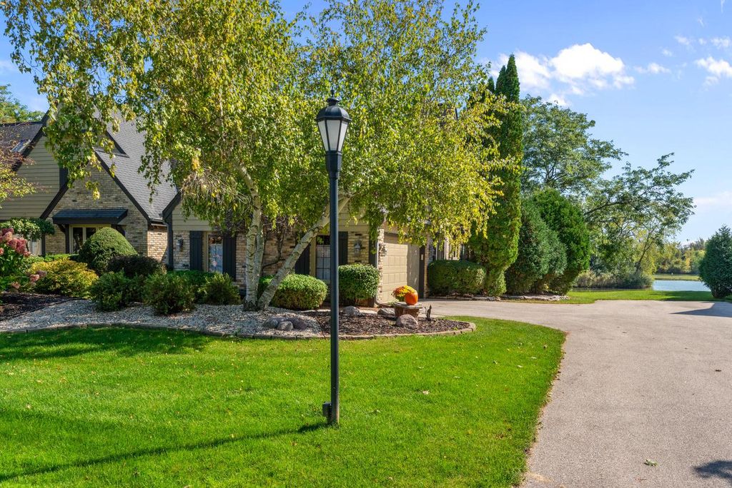 Photo of 2627 W Lake Isle DRIVE, Mequon, WI 53092 (MLS # 1934657)