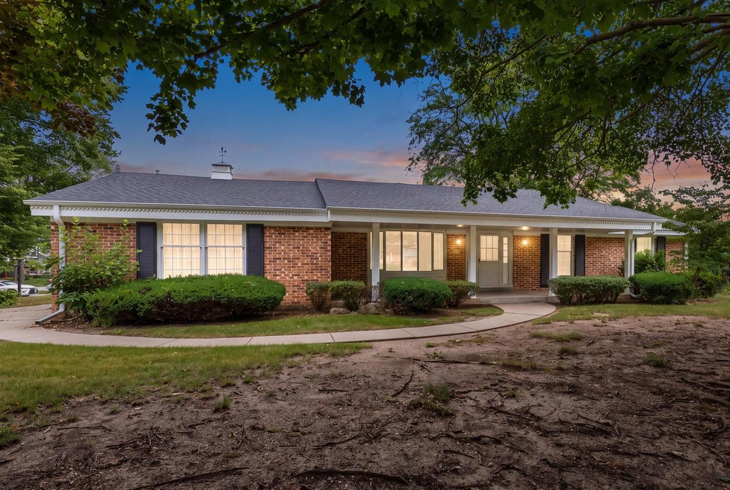 Photo of 8841 Greenhill LANE, Greendale, WI 53129 (MLS # 1974408)