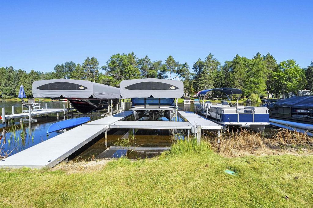 Photo of N10909 Peshtigo River LANE, Crivitz, WI 54114 (MLS # 50325309)