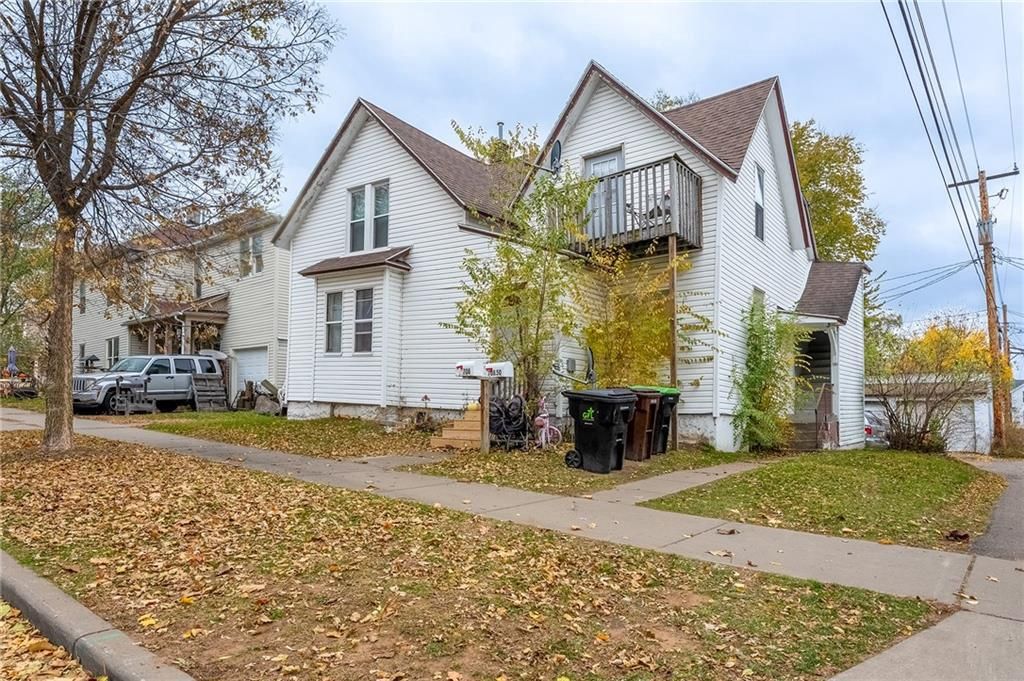 Photo of 708 Jones STREET #1 &amp; 1/2, Eau Claire, WI 54701 (MLS # 1597042)