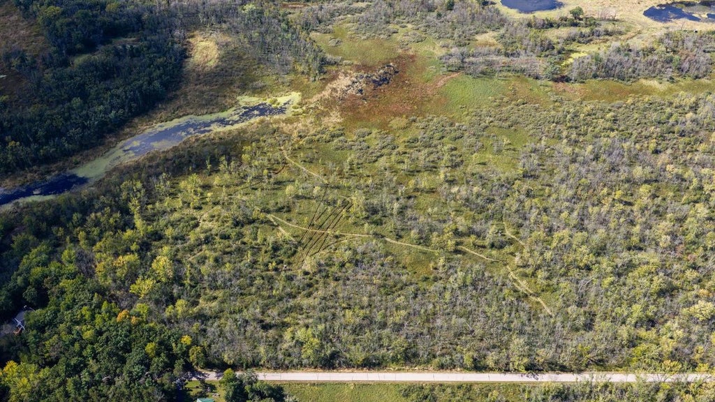 Photo of N3403 Ebert ROAD, New London, WI 54961 (MLS # 2033529)