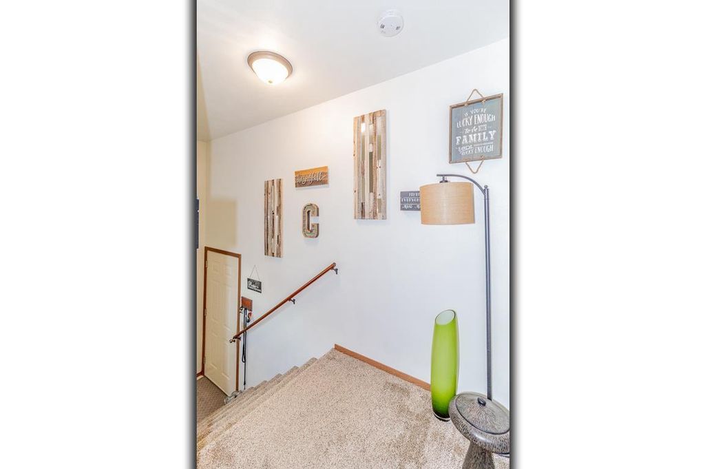 Photo of 115 William COURT, Hortonville, WI 54944 (MLS # 50320103)