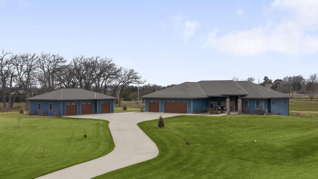 Photo of 3420 Britton RIDGE, Union Grove, WI 53182 (MLS # 1951862)