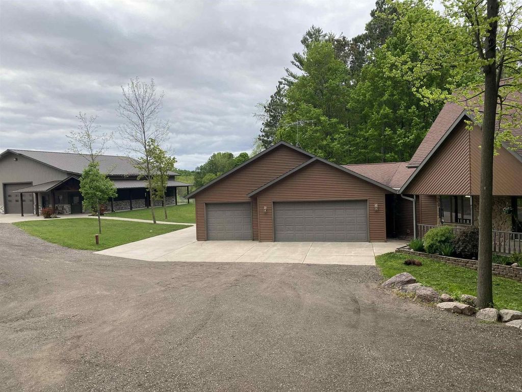 Photo of E7696 Horn ROAD, Marion, WI 54950 (MLS # 50325824)