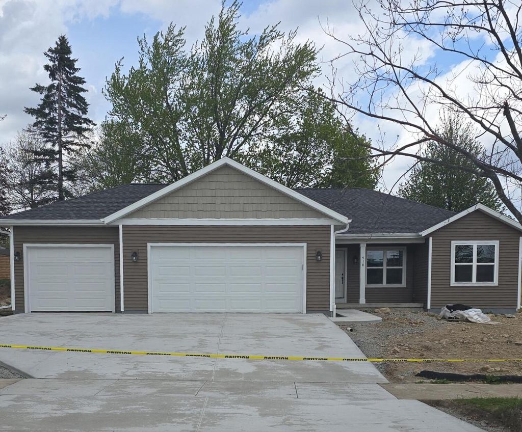 Photo of 418 Village LANE, Ripon, WI 54971 (MLS # 1960700)