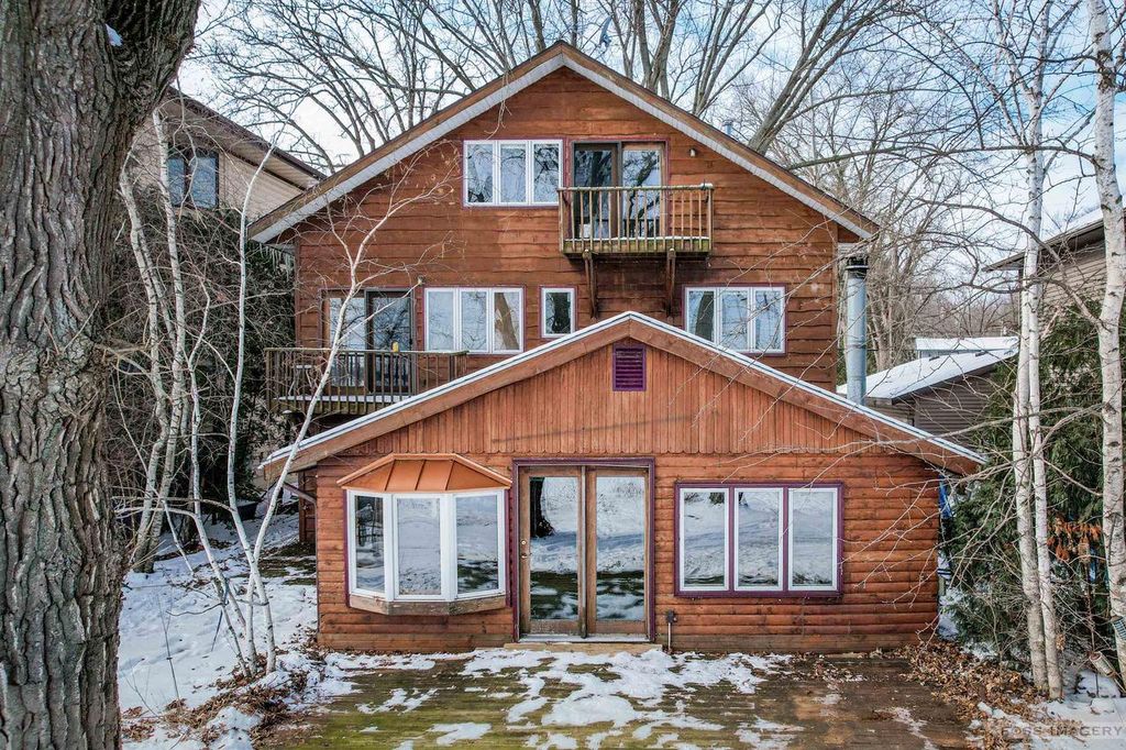 Photo of 2804 Waubesa AVENUE, Madison, WI 53711 (MLS # 2015995)