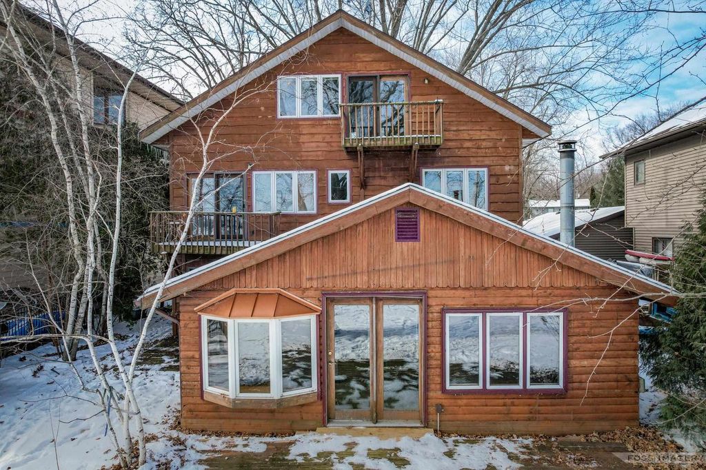 Photo of 2804 Waubesa AVENUE, Madison, WI 53711 (MLS # 2015995)