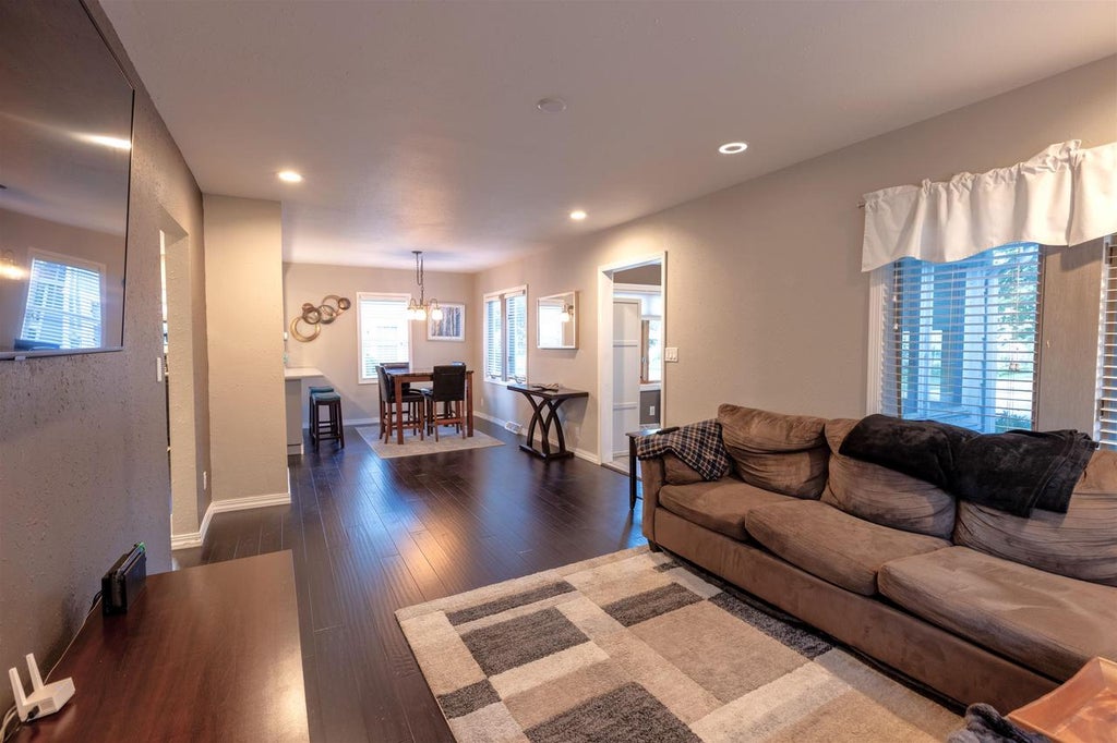 Photo of 605 Chestnut STREET, Neenah, WI 54956 (MLS # 50332675)