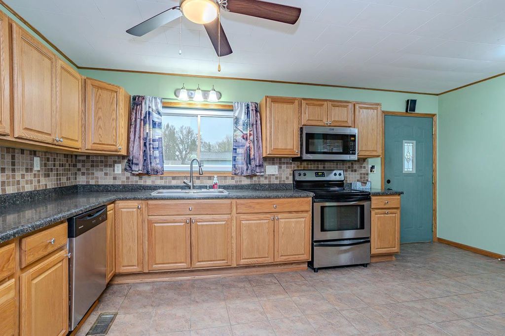 Photo of 701 N Cottage STREET, Merrill, WI 54452 (MLS # 22601712)