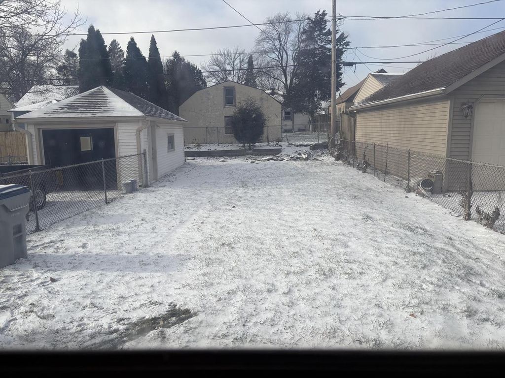 Photo of 4113 S Austin STREET, Milwaukee, WI 53207 (MLS # 1945926)