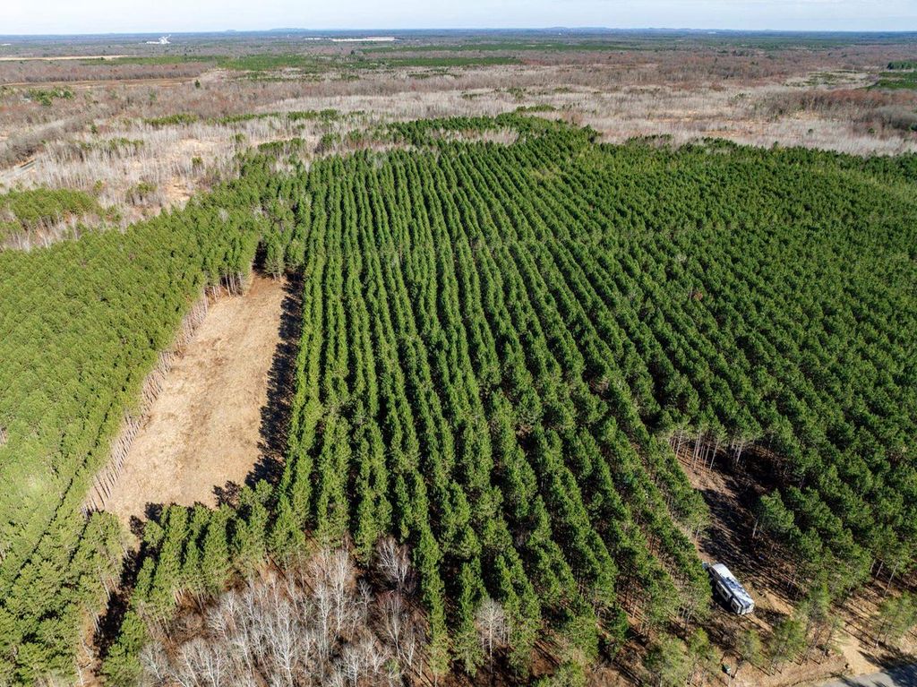 Photo of N9238 8th AVENUE, New Lisbon, WI 53950 (MLS # 2019872)