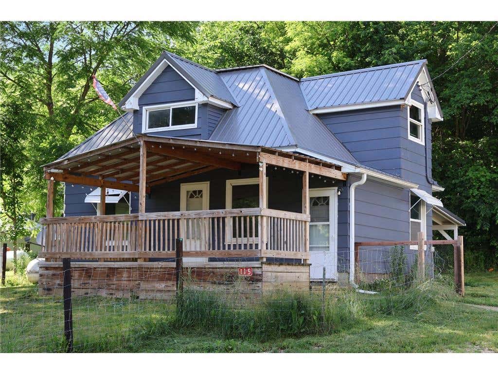 Photo of 115 4th AVENUE, Cashton, WI 54619 (MLS # 7110755)