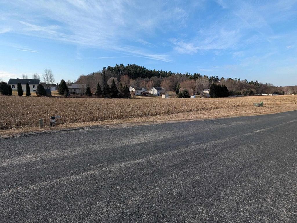 Photo of L21 Quail Meadow LANE, Reedsburg, WI 53959 (MLS # 2018268)