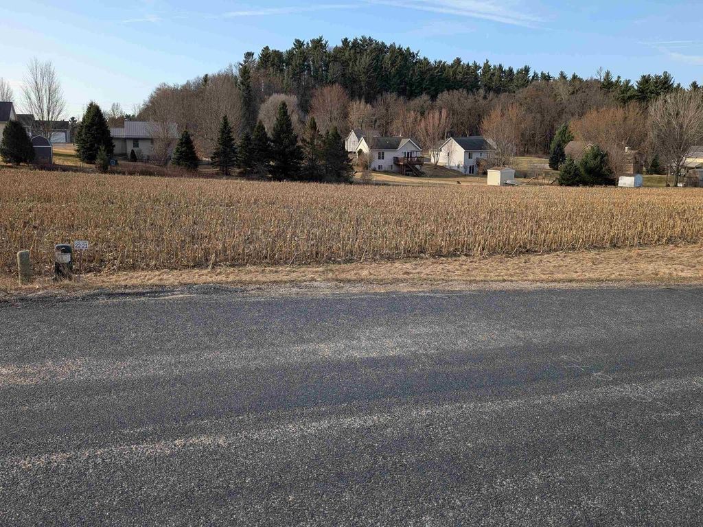Photo of L21 Quail Meadow LANE, Reedsburg, WI 53959 (MLS # 2018268)