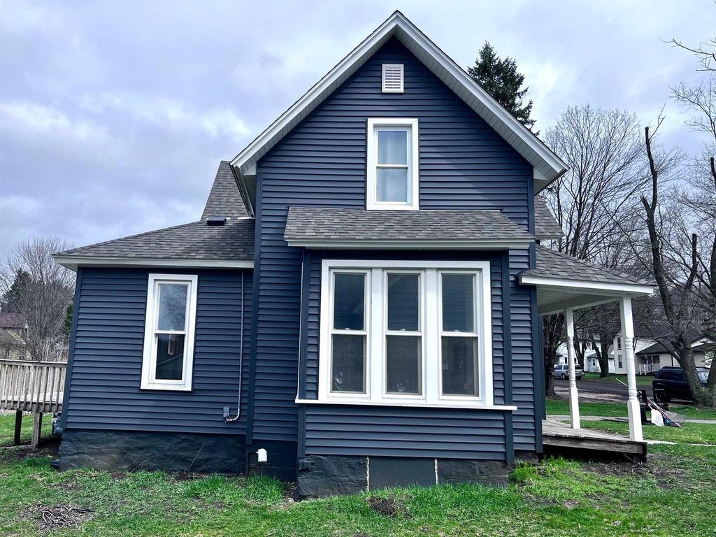 Photo of 202 N East STREET, La Valle, WI 53941 (MLS # 2020958)