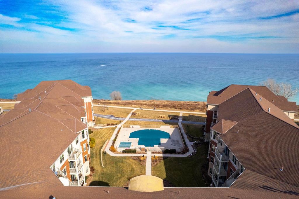 Photo of 4120 S Lake DRIVE #458, Saint Francis, WI 53235 (MLS # 1955009)