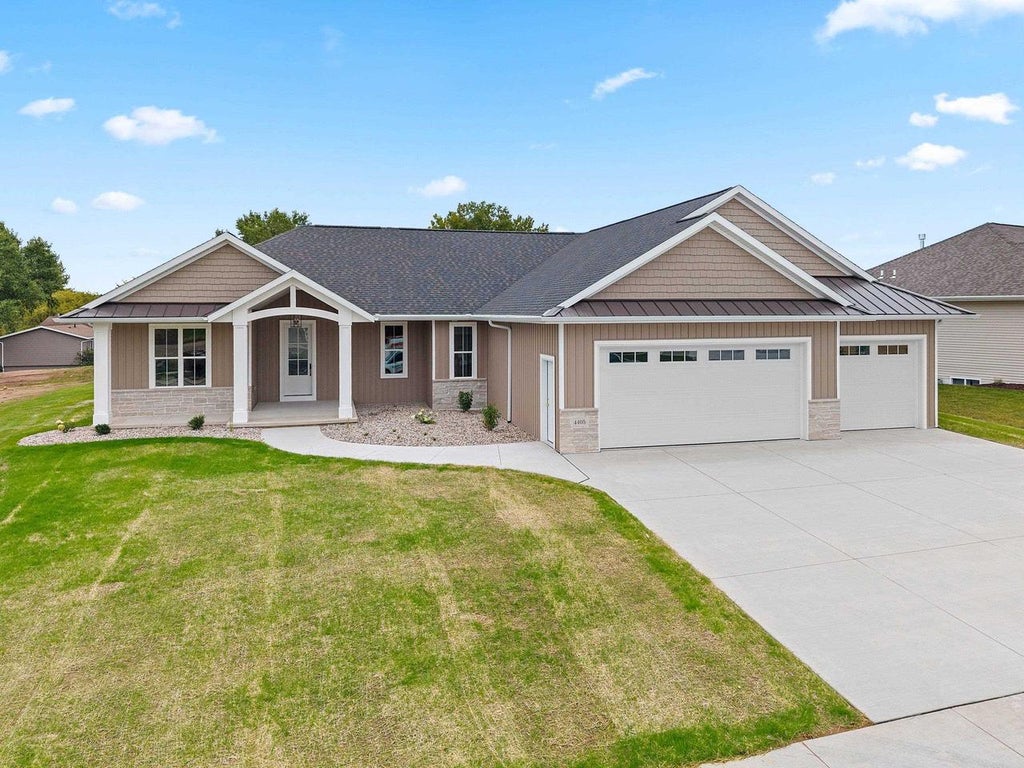 Photo of 4405 Nature, Howard, WI 54313 (MLS # 50332931)