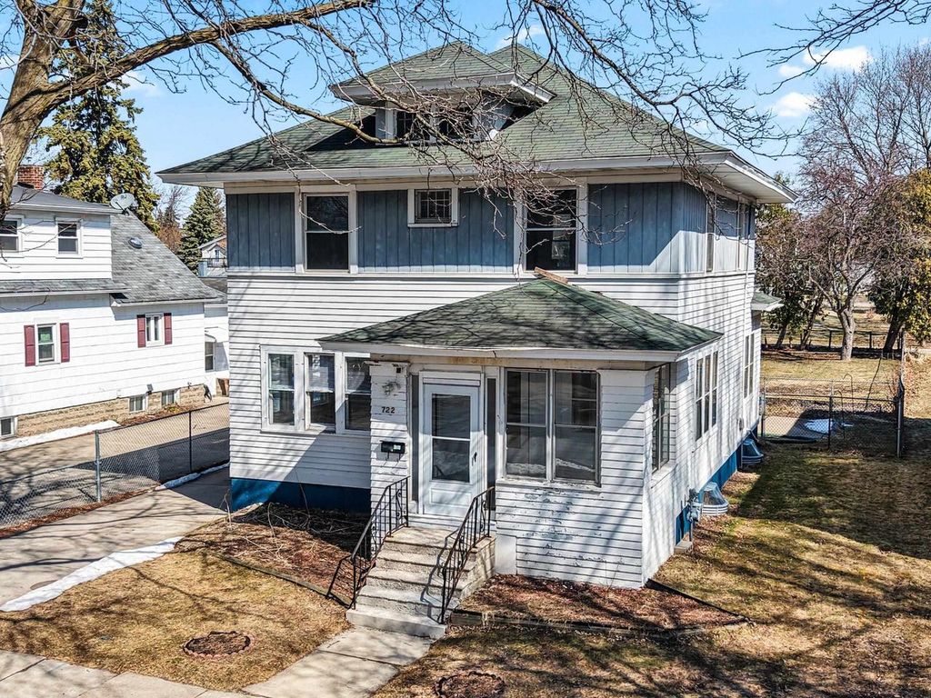 Photo of 722 Bond STREET, Green Bay, WI 54303 (MLS # 50322920)