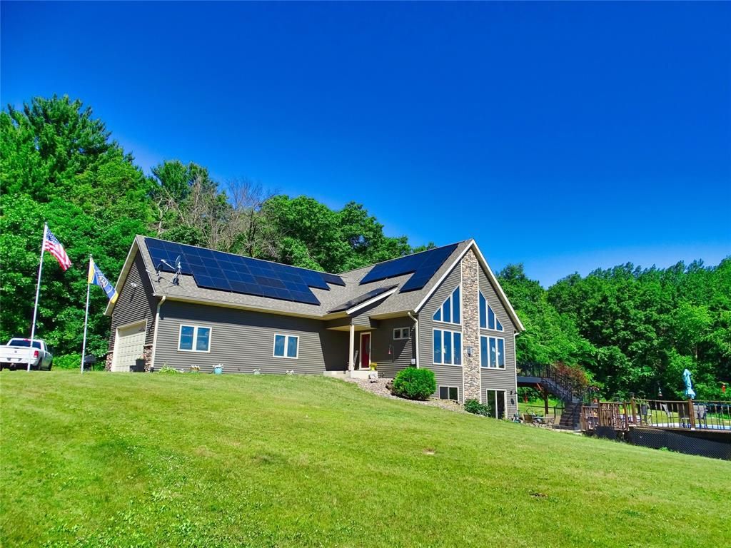Photo of E560 Cedar ROAD, Eau Claire, WI 54701 (MLS # 1602235)