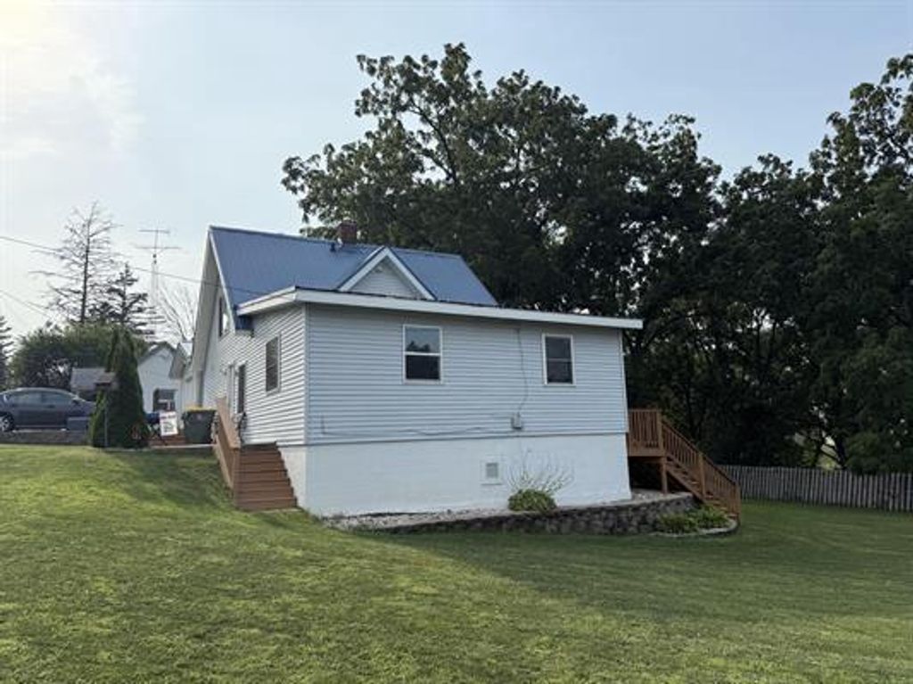 Photo of 300 W Main STREET, Montfort, WI 53569 (MLS # 2013701)