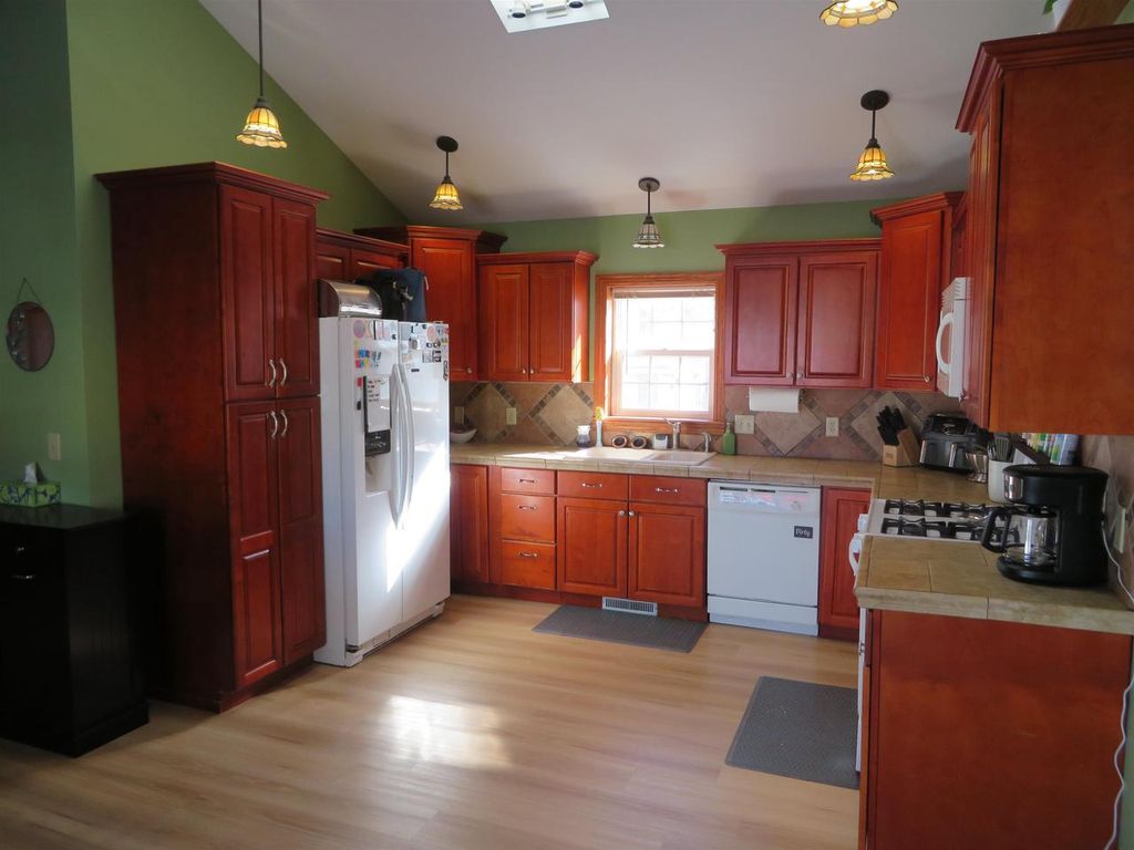 Photo of 615 Chippewa STREET, Merrill, WI 54452 (MLS # 22600907)